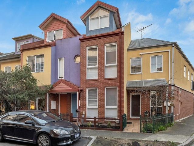 Townhouse for rent in Camerons Creek, Victoria