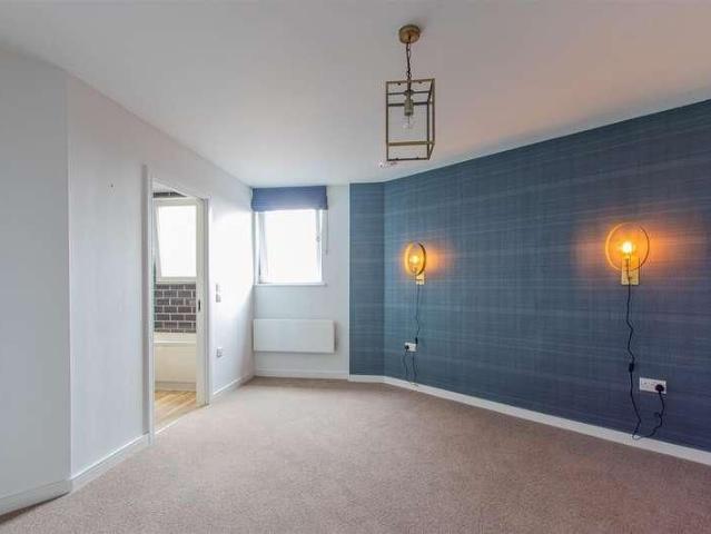 Apartment for rent in Brewery Quarter, Cardiff