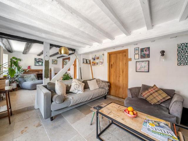 House for rent in Hart, Hampshire
