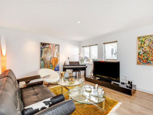 Apartment for rent in Blackfriars, Lyons