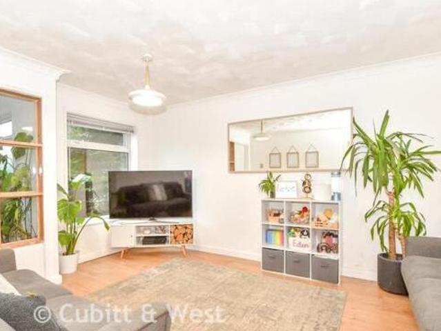 House for sale in Waterlooville, Havant