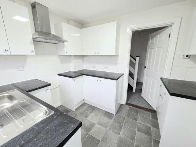 Apartment for rent in Wecock, Spring Vale