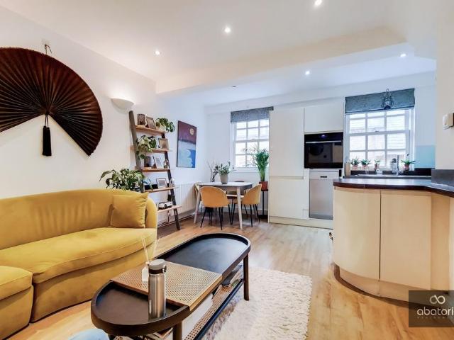 Apartment for rent in Wapping, Greater London
