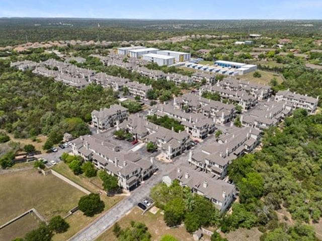 Townhouse for rent in Austin