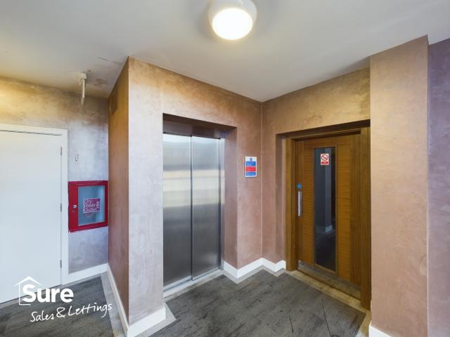 Apartment for rent in The Image, Pouchen End