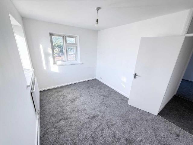 House for rent in London Borough of Ealing, Greater London