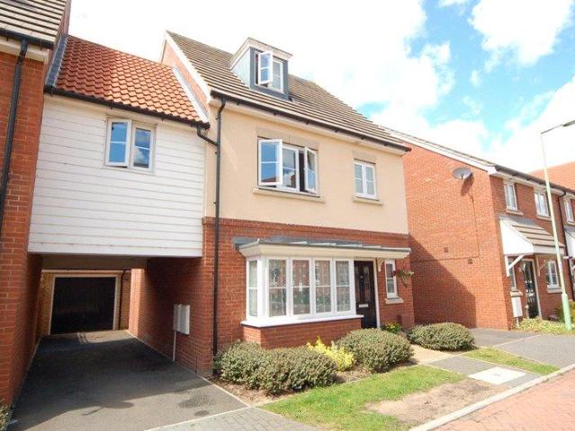 House for rent in Barton Mills, West Suffolk