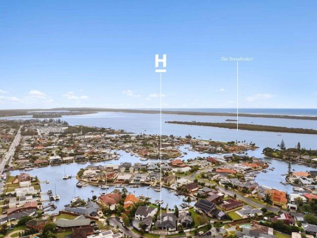 House for sale in Runaway Bay, Gold Coast City