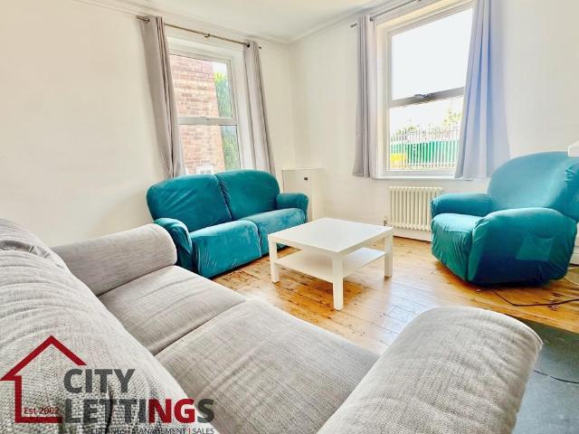 House for rent in Abbey Park, Barton In Fabis