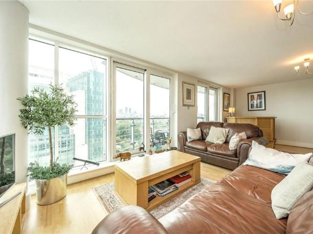 House for rent in Vauxhall, Greater London