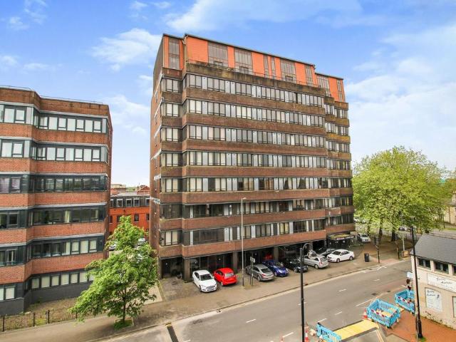 Apartment for rent in Rodbourne, Swindon