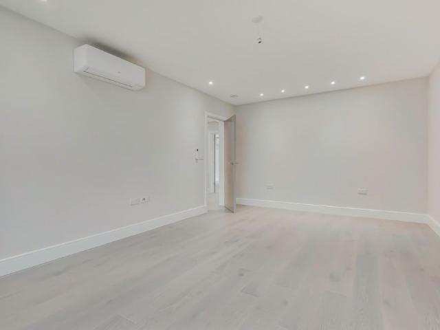 House for rent in London Borough of Barnet, Greater London