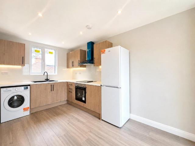 House for rent in Temple Fortune, Greater London