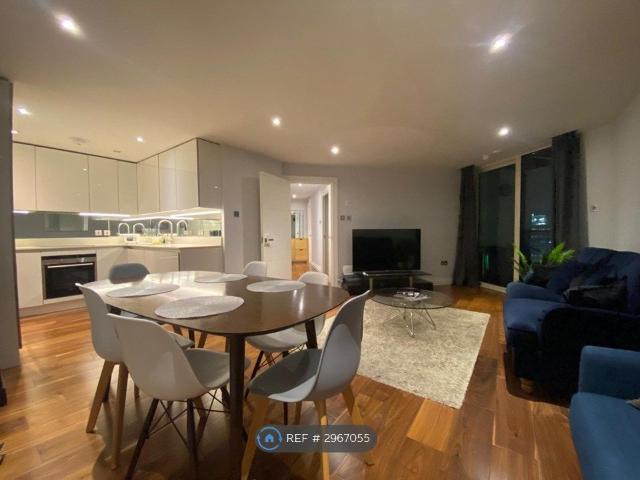 Apartment for rent in Victoria, Greater London