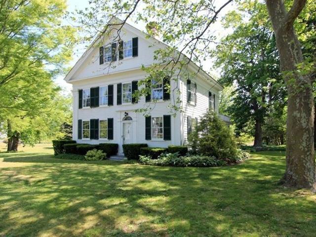House for sale in Eastham