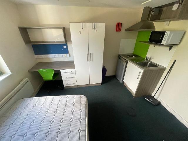 Studio for rent in Saltley, Birmingham