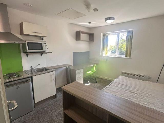 Studio for rent in Saltley, West Midlands