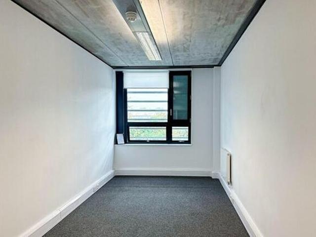 House for rent in Perryfields, West Sussex