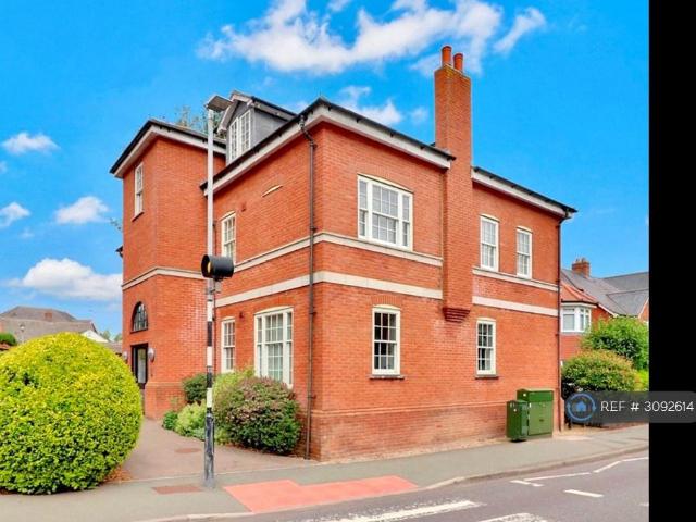 Apartment for rent in Hunton Bridge, Three Rivers