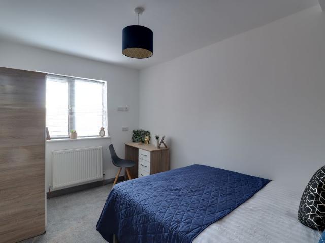 Room for rent in Spinney Hills, Old Wharf