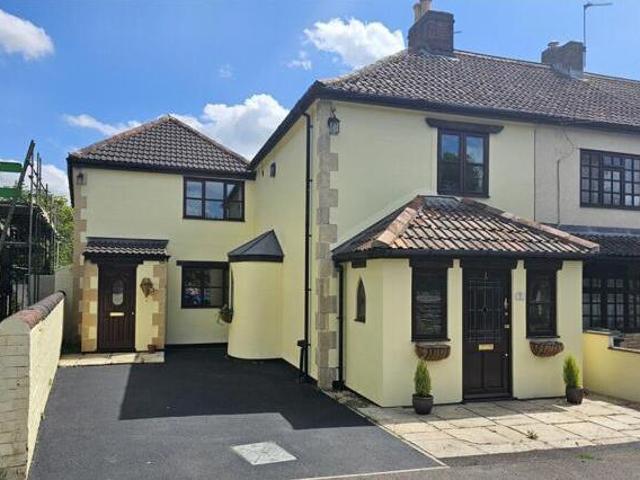 House for sale in Feckenham, City Of Bristol