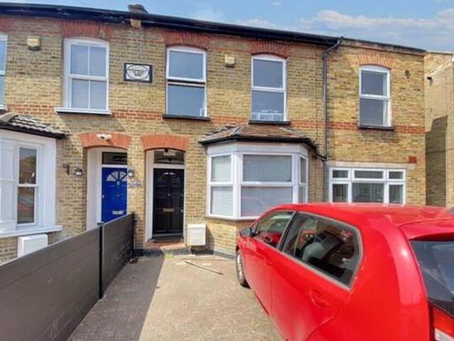 House for sale in Uxbridge, Greater London