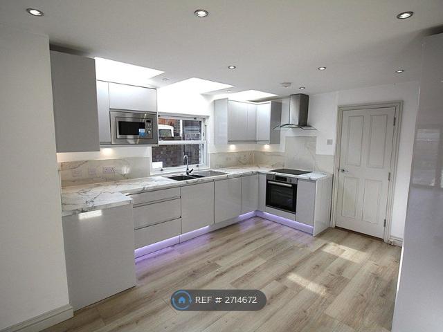 Apartment for rent in London Borough of Hillingdon, Greater London