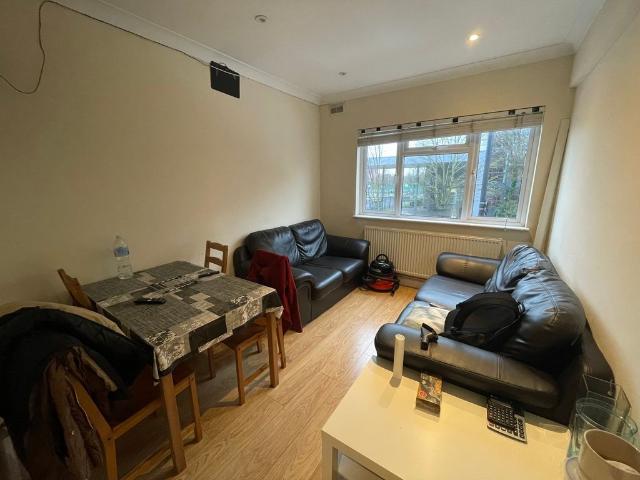 Apartment for rent in Preston, Greater London