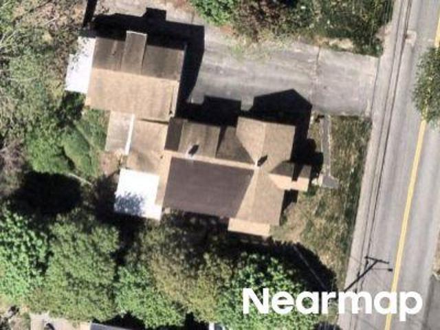 House for sale in Topsham, Maine