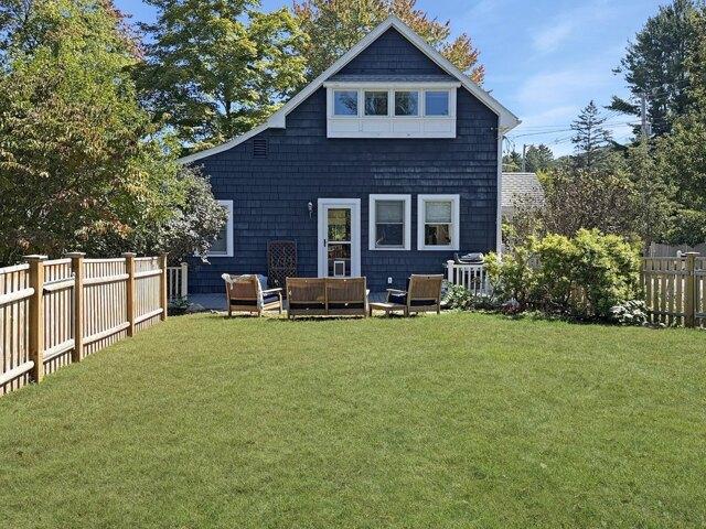 House for sale in Hamilton Historic District, Hamilton
