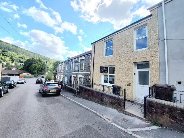 House for rent in Aberfan, Wales