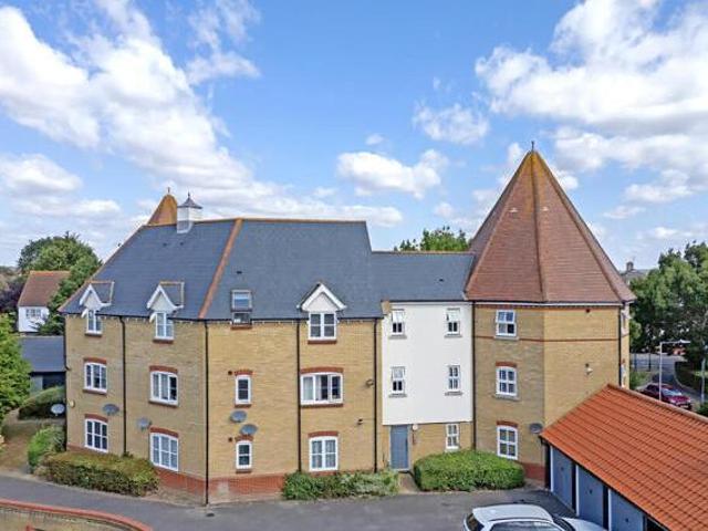 House for sale in Noak Hill, Noak Bridge