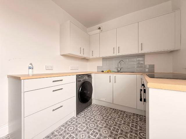 Apartment for rent in Blackbrook, Kedleston