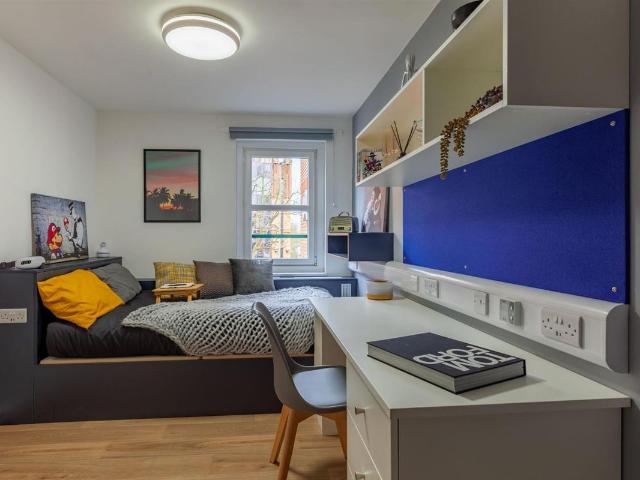 Room for rent in Guildford Park, Westborough