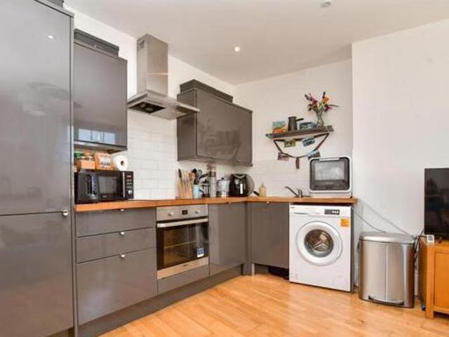 House for sale in Pachesham Park, Surrey