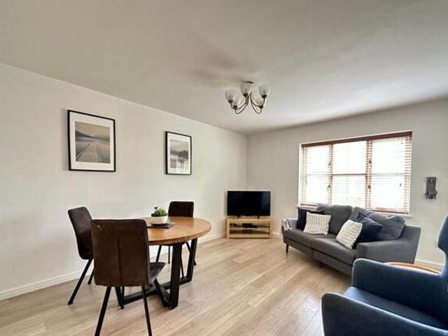 House for sale in Noak Hill, Noak Bridge