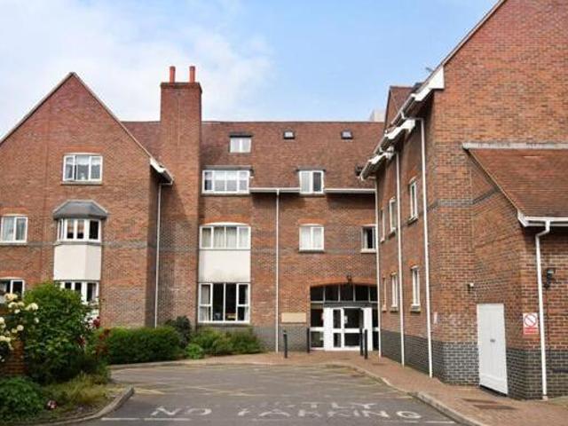 House for sale in Surrey