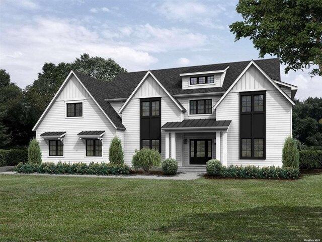 House for sale in Nesconset