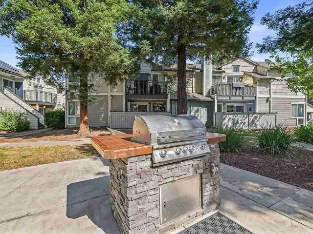 Apartment for rent in Newark, California