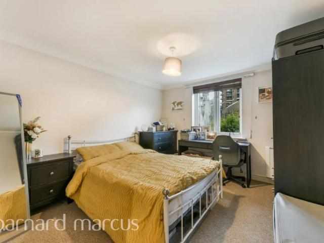 Room for rent in Battersea, Greater London