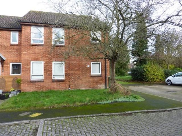 Studio for rent in Wooburn, Bourne End
