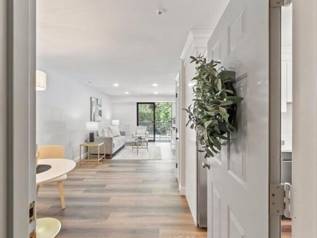 Condo for sale in Tyngsboro, Massachusetts