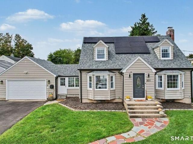 House for sale in Pecks Mill, Stratford