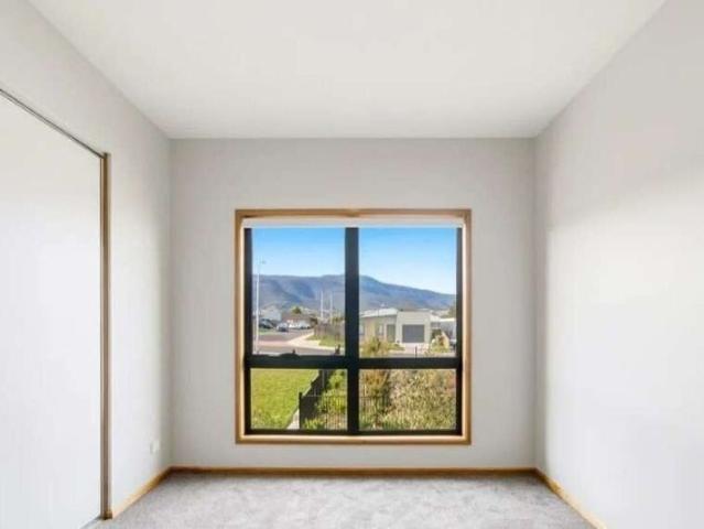 Room for rent in Hobart, Tasmania
