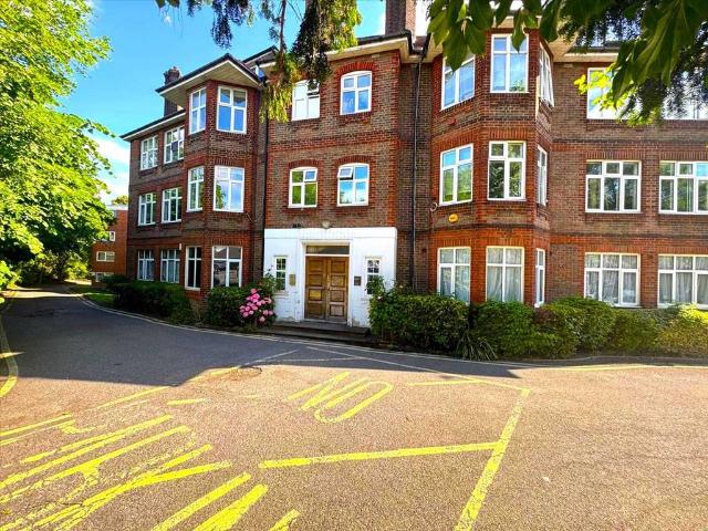 Apartment for rent in Sudbury, Greater London