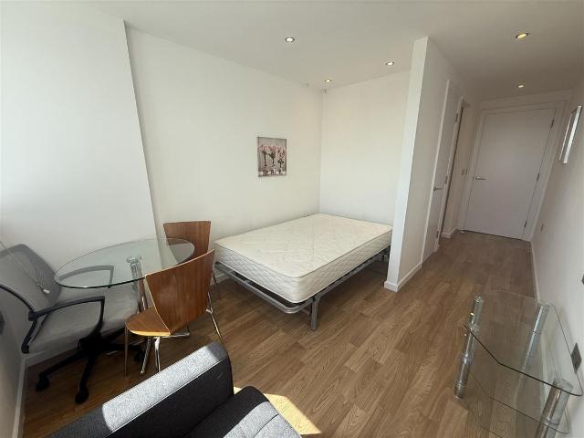 Apartment for rent in Camp Field, Leeds