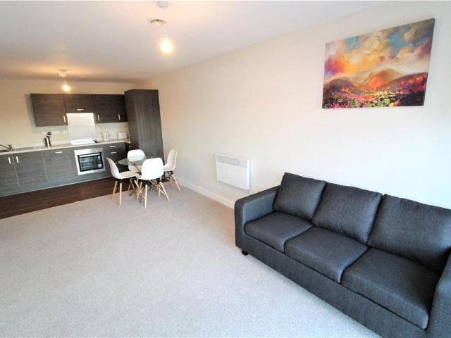 Apartment for rent in Ordsall, Salford