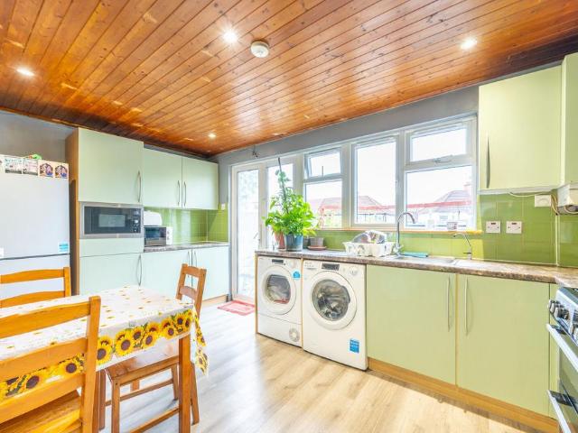House for rent in Alperton, Greater London
