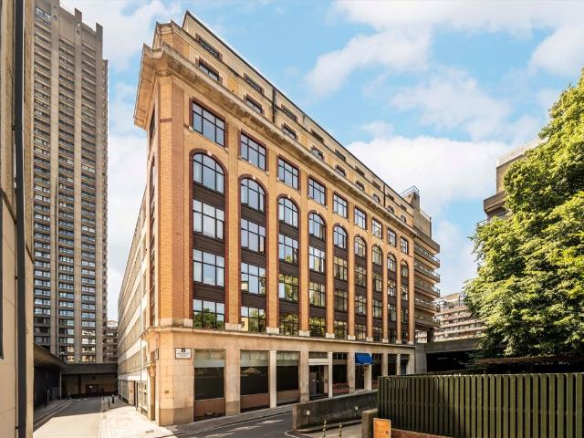 Apartment for rent in Lyons, Greater London