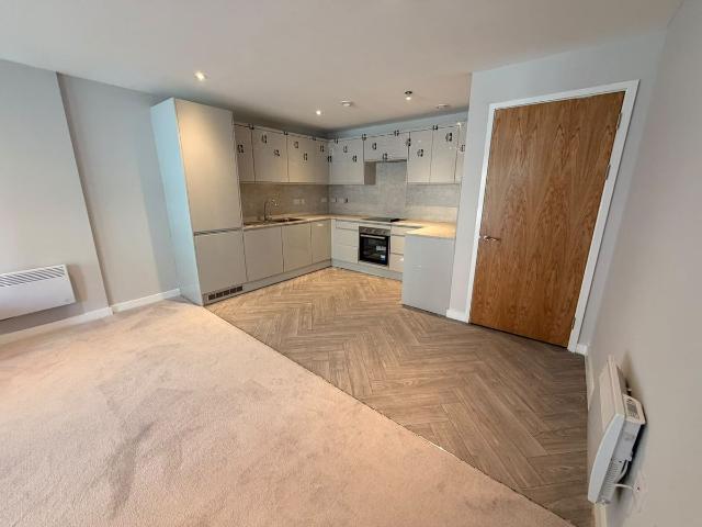 Apartment for rent in Ordsall, Salford